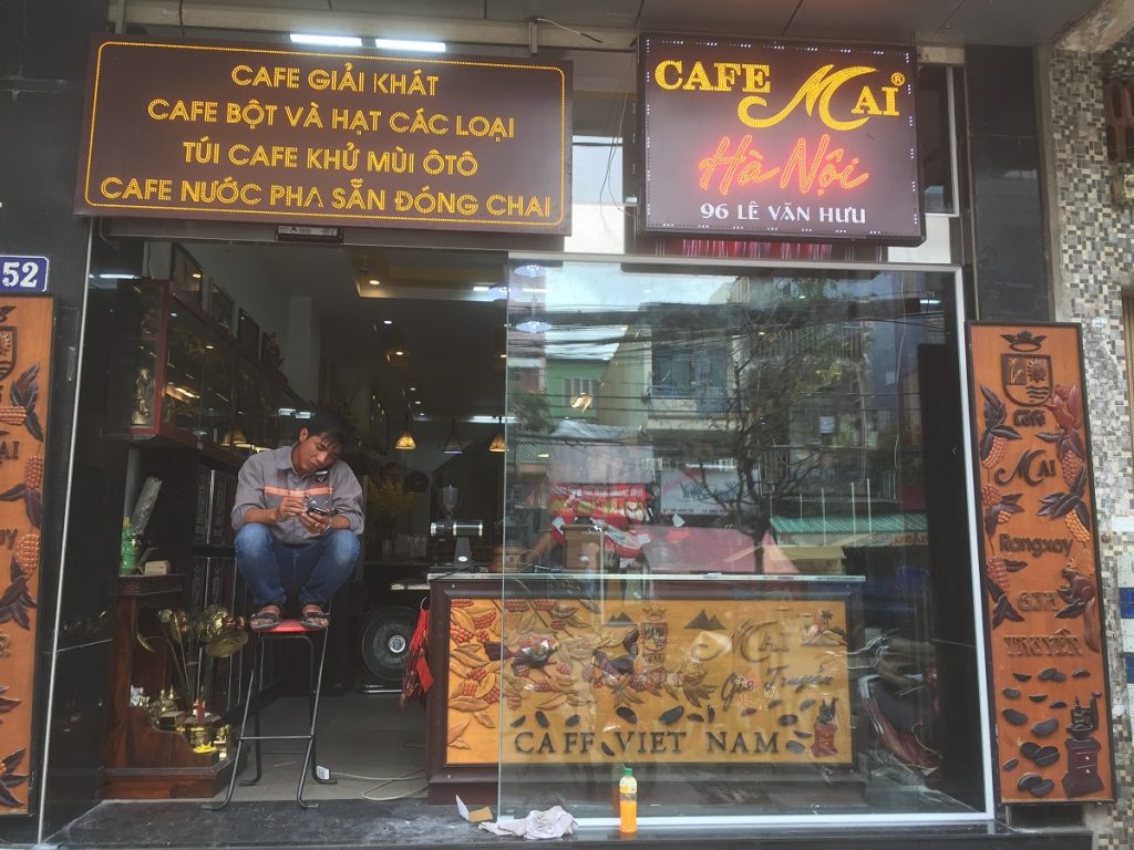 Cửa tự động quán cafe MAI 1114